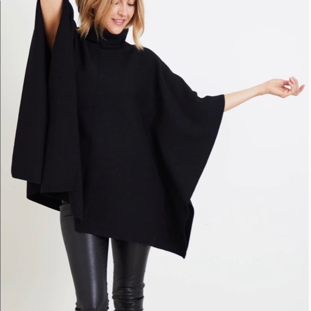 *SOLD* Mer Sea Black Poncho Sweater One Size Fits All